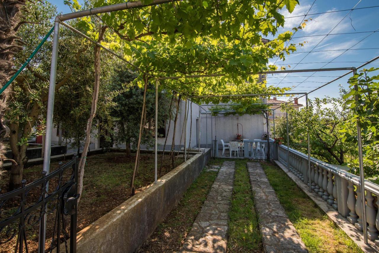 Apartment Ana 1 Malinska Dış mekan fotoğraf