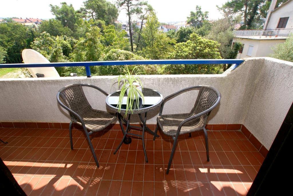 Apartment Ana 1 Malinska Oda fotoğraf